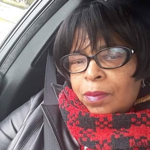 Meet your Posher, Beverly